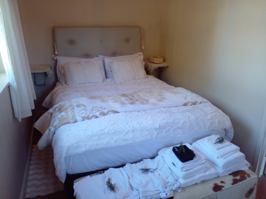 To Let 2 Bedroom Property for Rent in Mount Rhodes Western Cape
